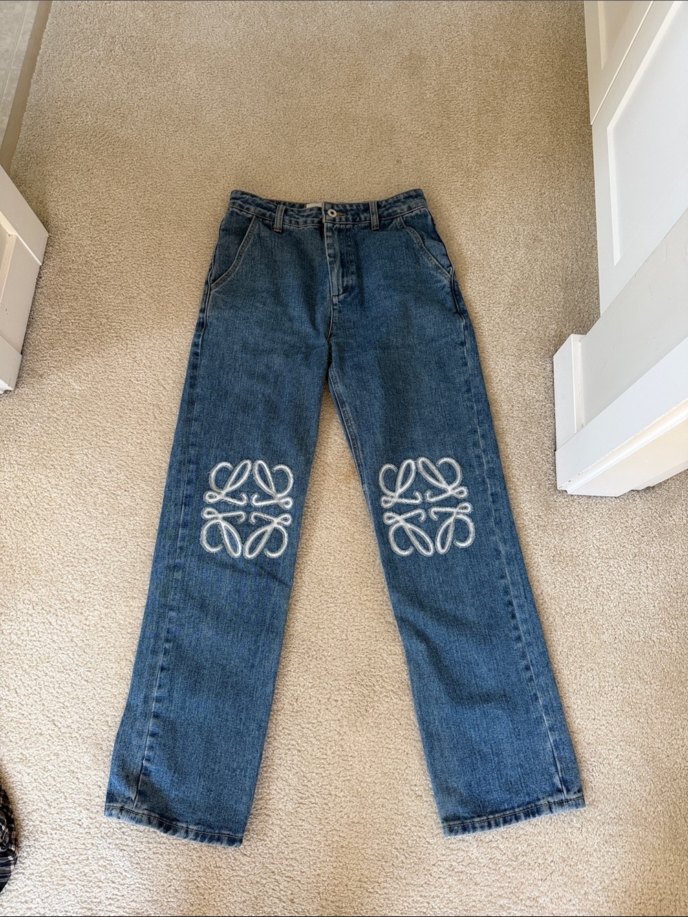 Authentic Loewe anagram cropped jeans size 27